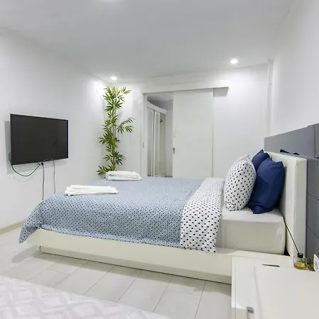 Апартаменты Near To Airport *
